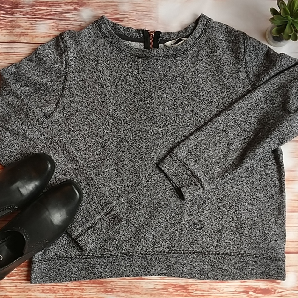 H&M crop top. Size S - Picture 1 of 4